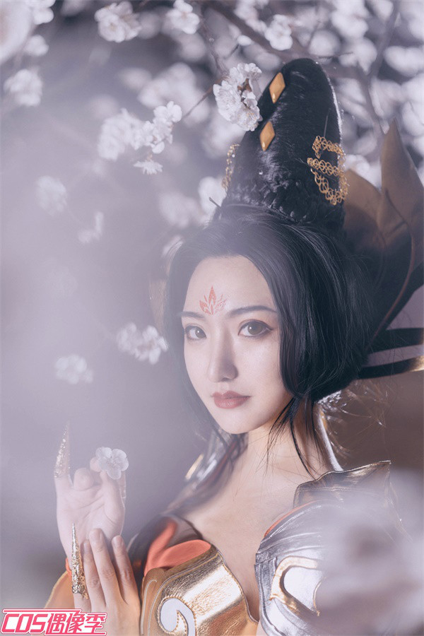 cos偶像季第151期犯我大唐者虽远必诛武则天