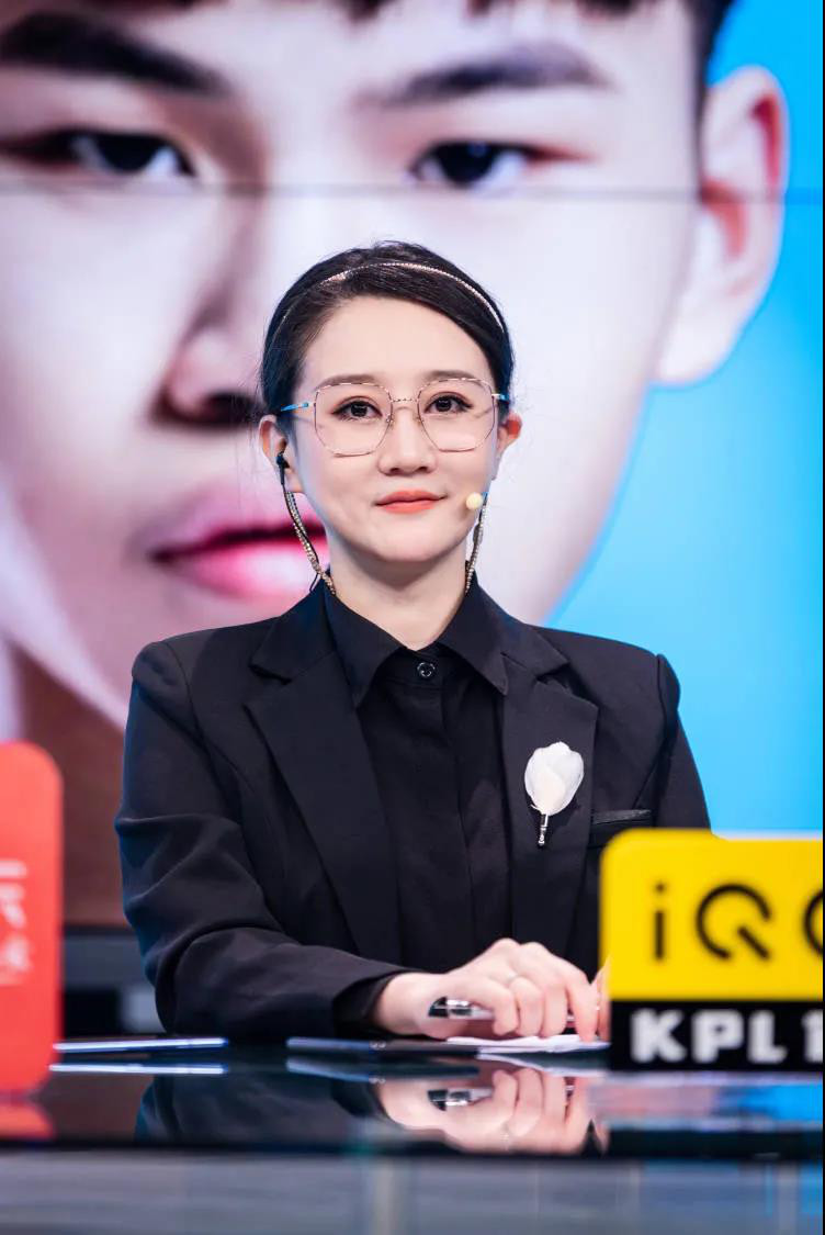 火豹女队成立女子电竞的新起点