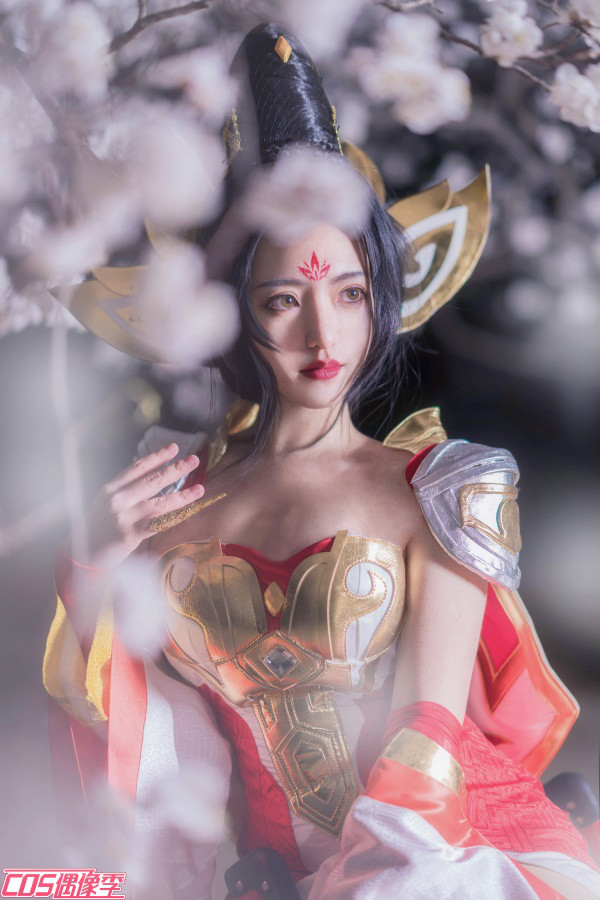 cos偶像季第151期犯我大唐者虽远必诛武则天