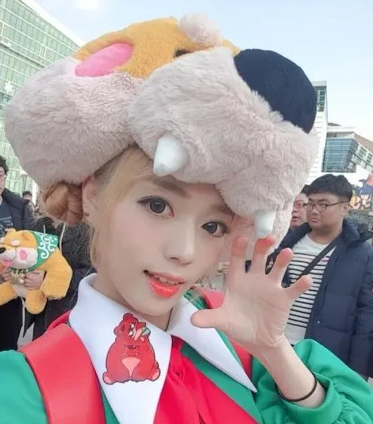 CJ20：荒野乱斗coser现身2020上海CJ展 网友：这画风都能cos？